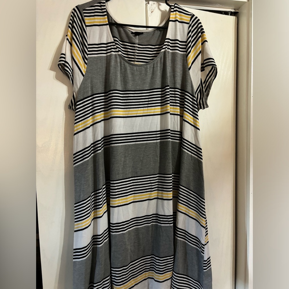Torrid Size 3 dress.